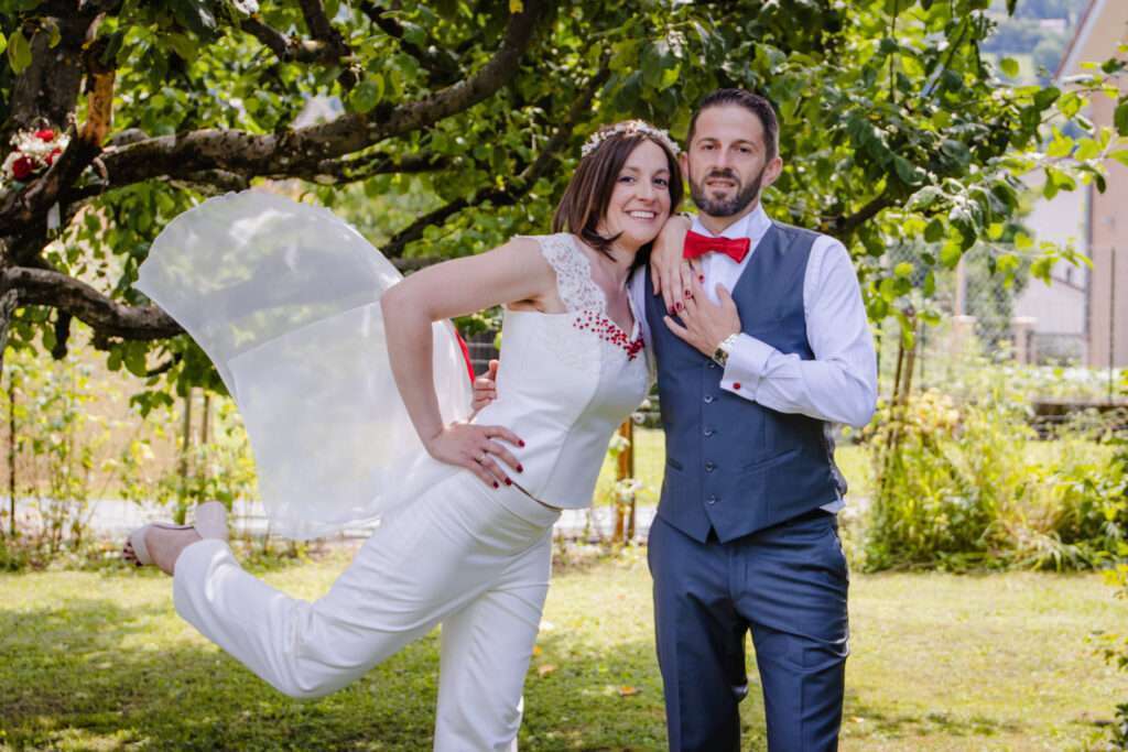 Ensemble pantalon bustier mariée en dentelle de Calais