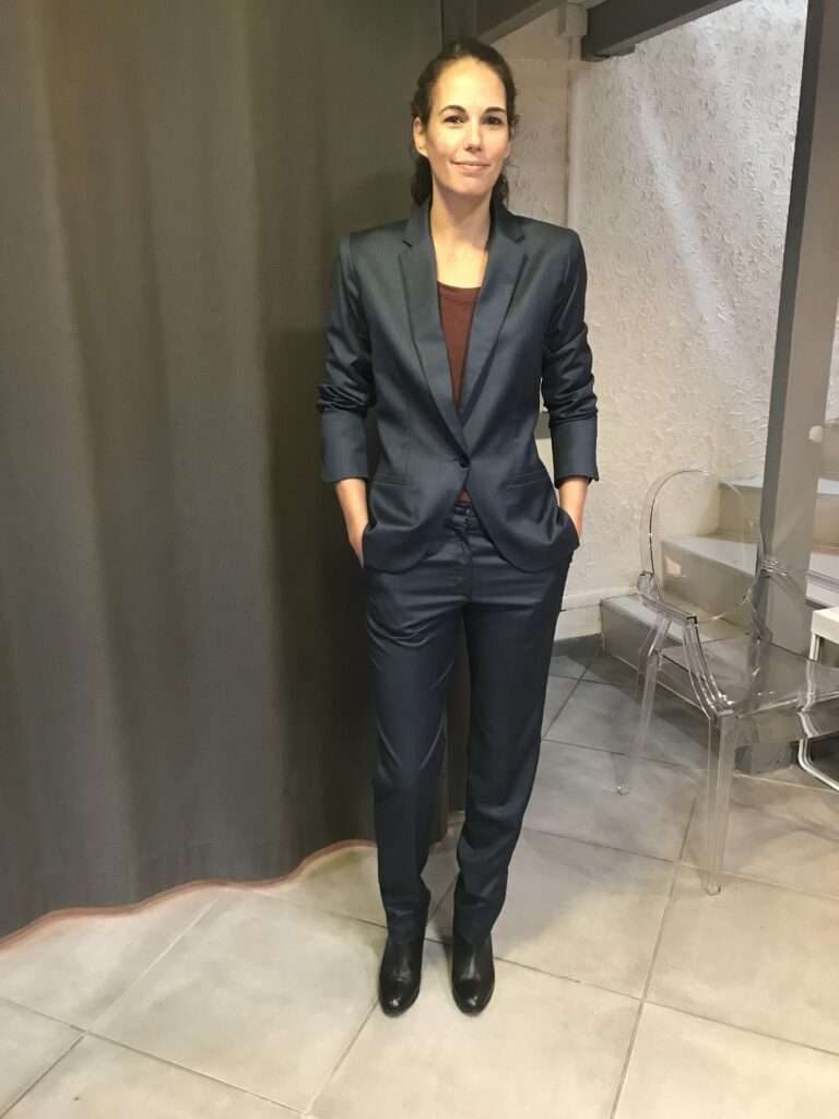 Tailleur pantalon femme sur-mesure workinggirl